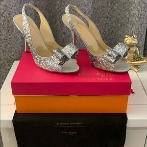 ♠️ Kate Spade ♠️ Charm- Silver/Glitter 9.5